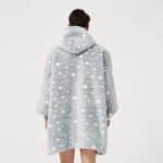 Pleds džemperis laba cena